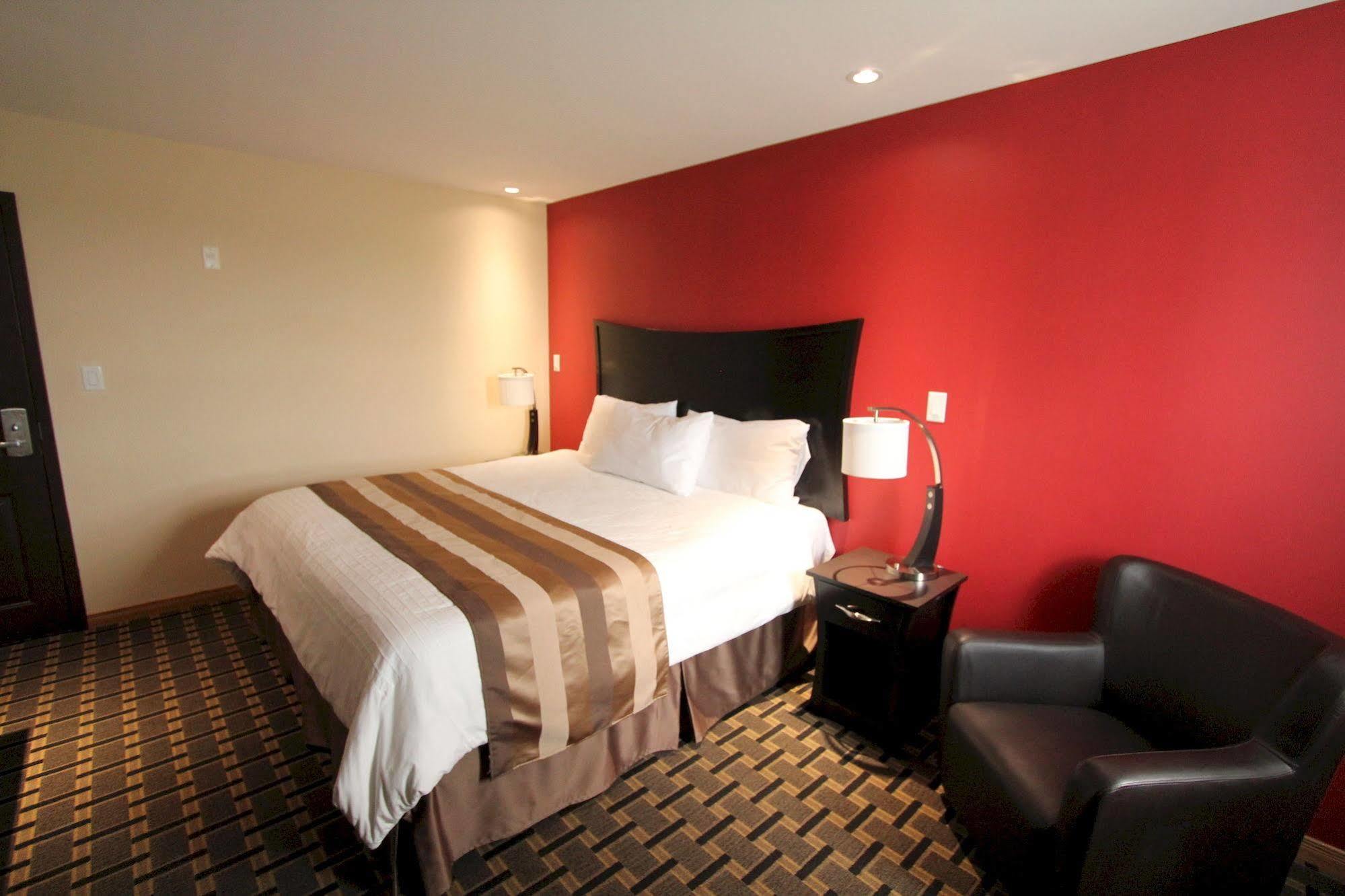 Masterson'S Motel Greater Napanee Exterior photo
